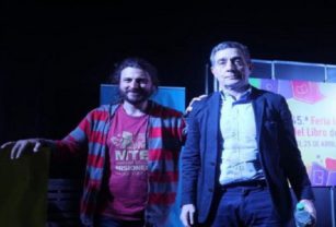 Juan Grabois junto a "Pepín".