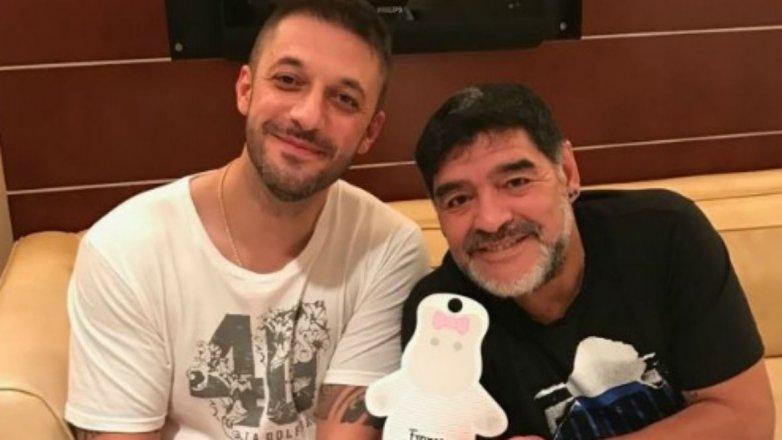 Maradona junto a Morla.
