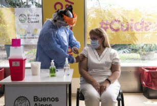 Vacunación prioritarios