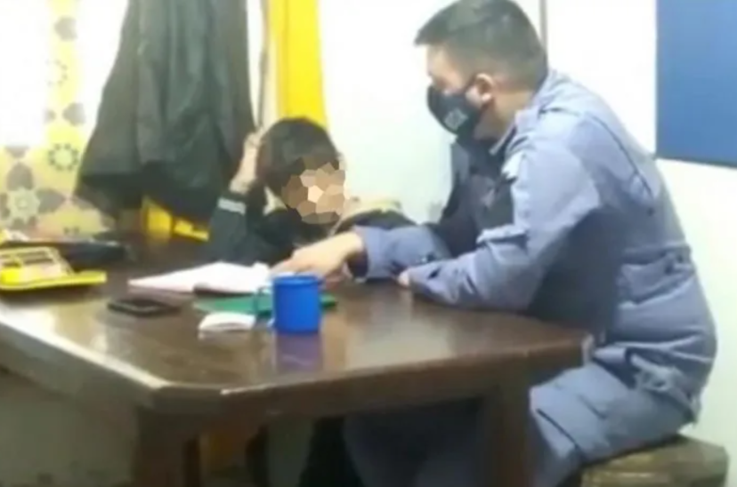 Brian haciendo su tarea