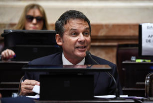 Eduardo Costa