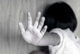Niña aborto