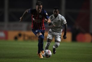 San Lorenzo empató con Santo por Libertadores.