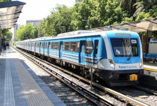 Una formación del Tren Mitre.
