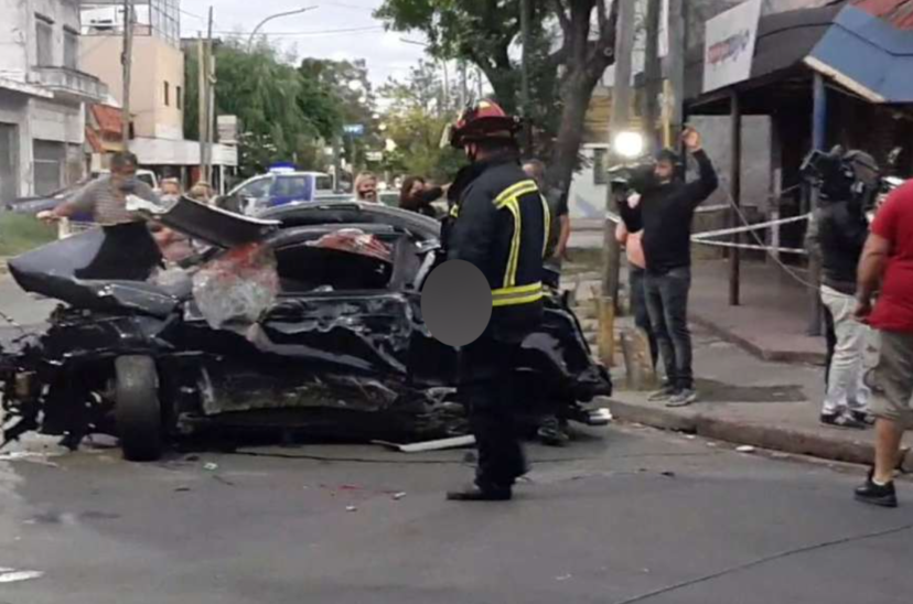 Choque fatal en Villa Caraza.