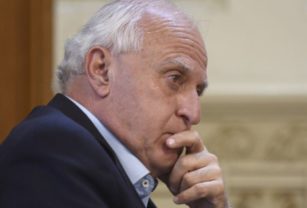 Lifschitz
