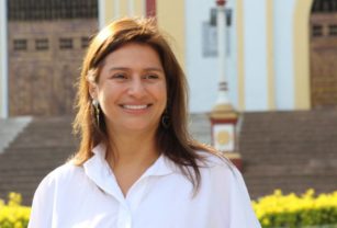 Paola Holguín, senadora de Colombia