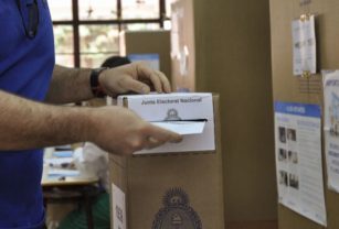 Urna elecciones