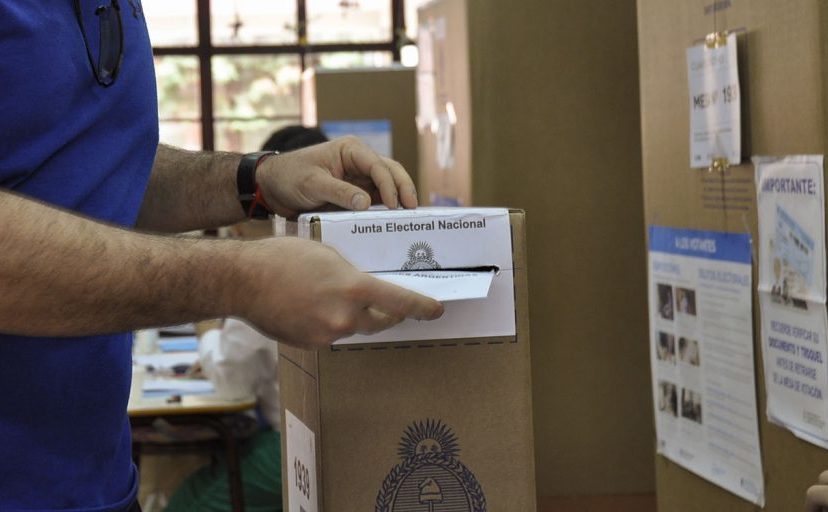 Urna elecciones