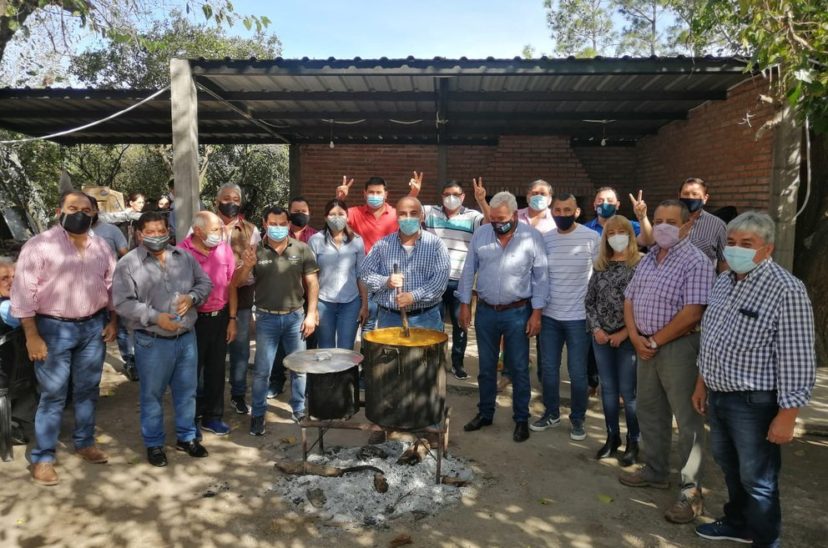 Reunion Juan Manzur