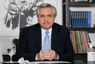 Alberto Fernández DNU