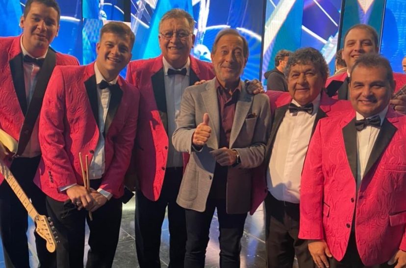Los Palmeras y Guillermo Francella