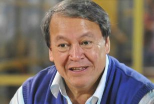 Héctor Toty Flores