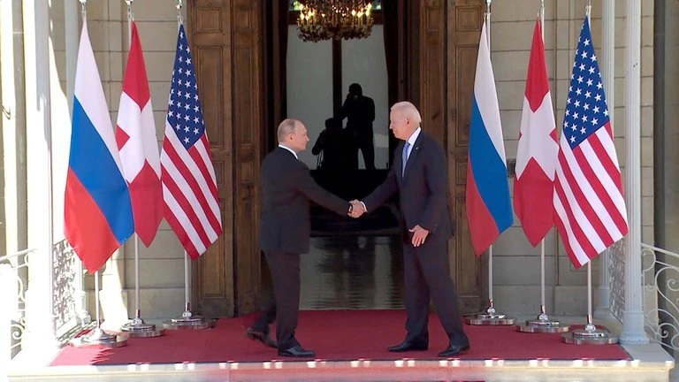 trump-biden
