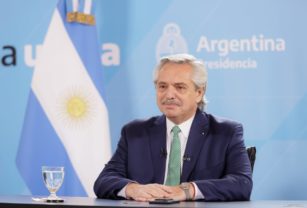 Alberto Fernández