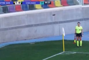 Chicago Vs Mitre