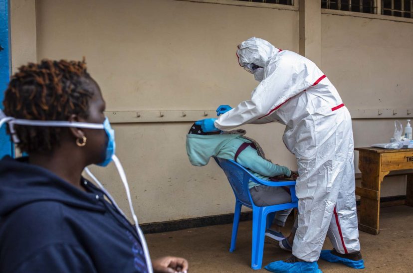 Uganda Covid Médicos