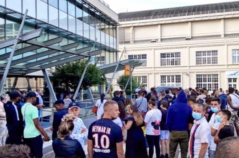 Hinchas de París Francia París