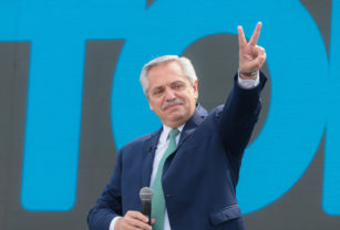 Alberto Fernández