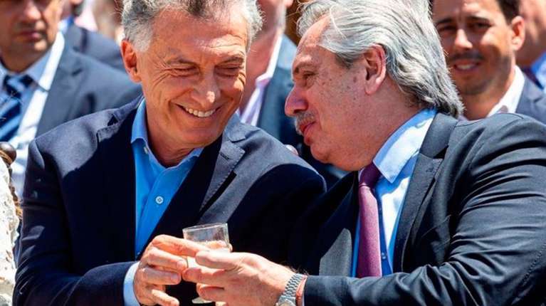 mauricio macri y alberto fernandez el pase