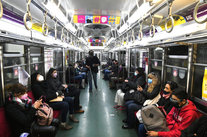 Transporte Público Subte Pandemia Virus