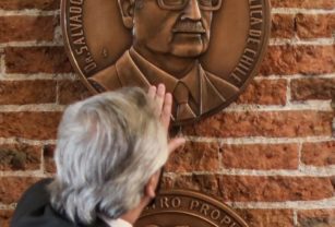 Allende