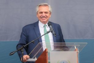 Alberto Fernández