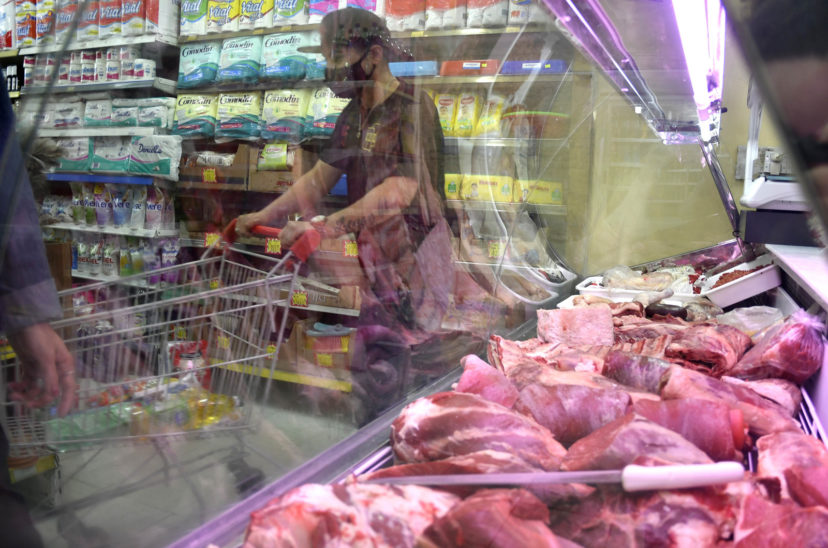 carne alimentos carnicería 06-09-2021_el_consumo_masivo_muestra_signos