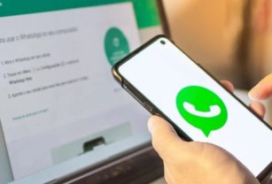 whatsapp web