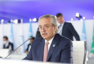 Alberto Fernández FMI