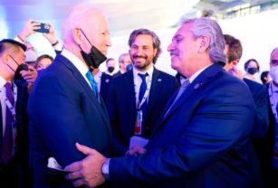 Fernández Biden