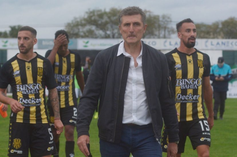 carlos mayor DT Olimpo