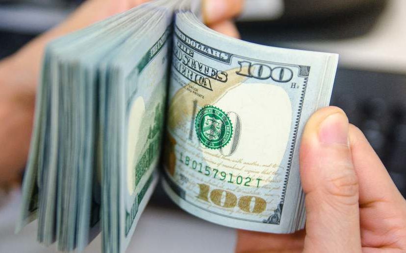 Dólar