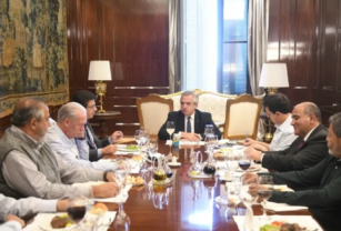 Bono CGT Alberto Fernández