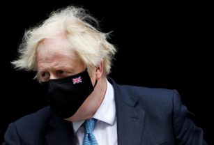 Boris Johnson Ómicron