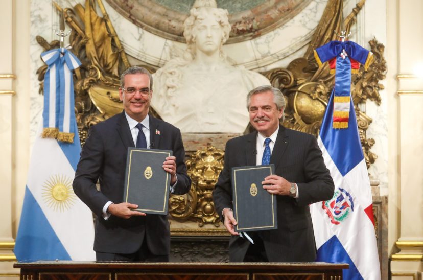 merengue Alberto Fernández