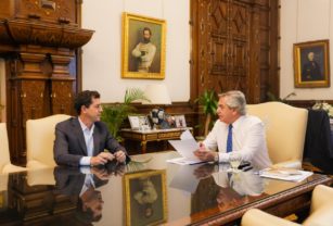 Wado de Pedro y Alberto Fernández