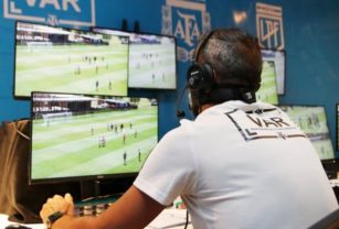 VAR