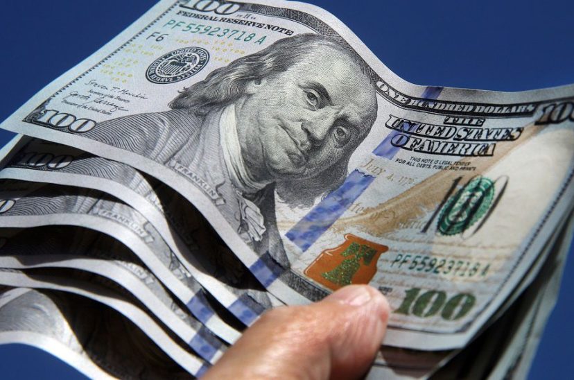 Dólar