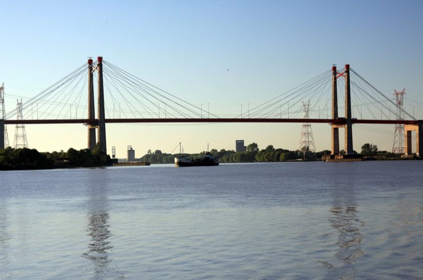 zarate rio parana