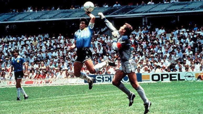 Mano de Dios Maradona Shilton