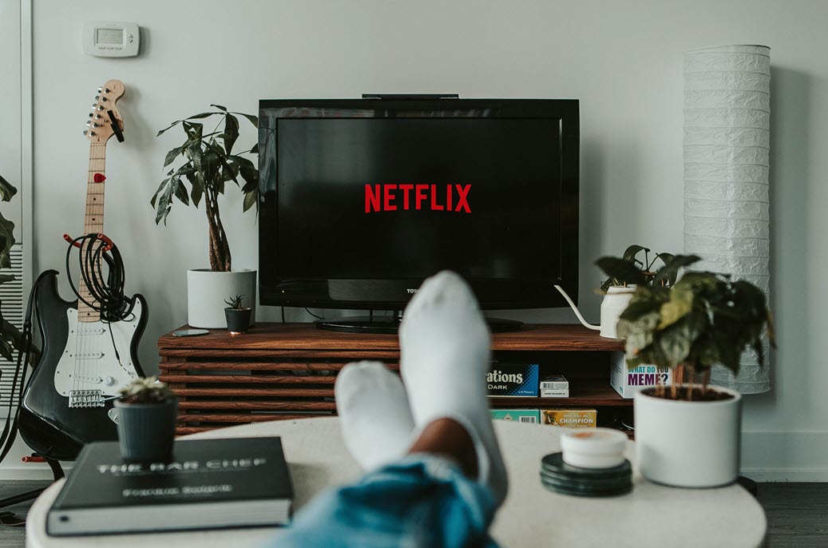Televisión con Netflix abierto