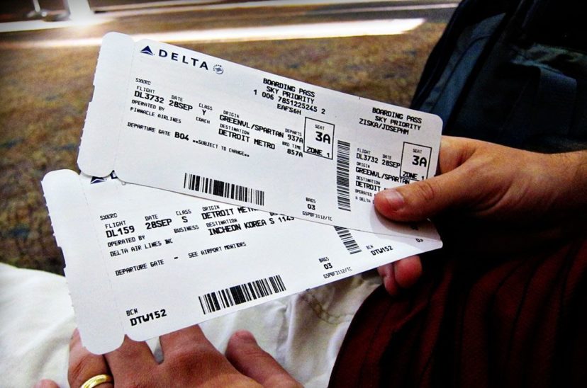 Pasajes de avión.