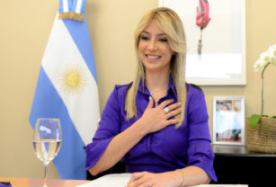 Fabiola Yañez