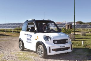 tito auto eléctrico