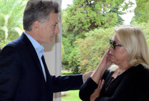 carrio macri
