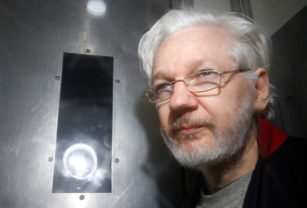 julian assange
