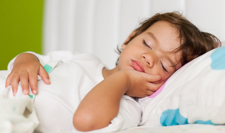 Dormir un bebé