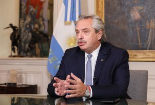 Alberto Fernández