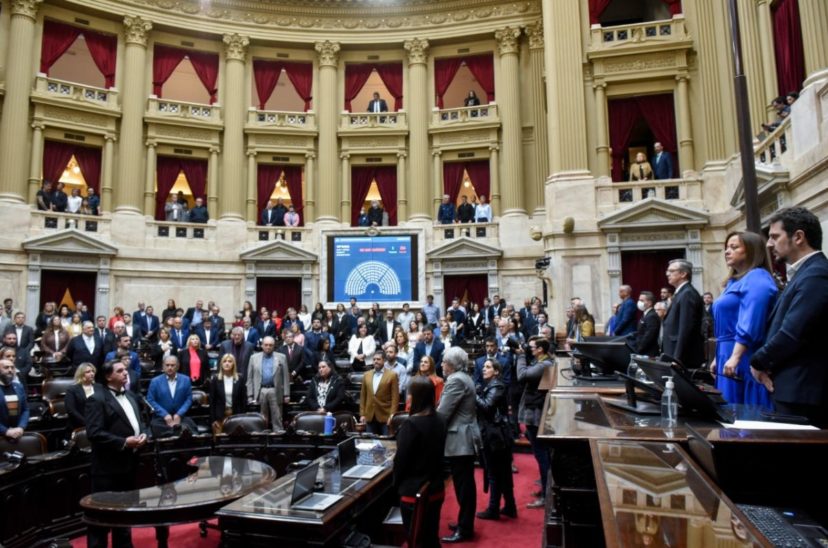 diputados debaten el presupuesto 2023